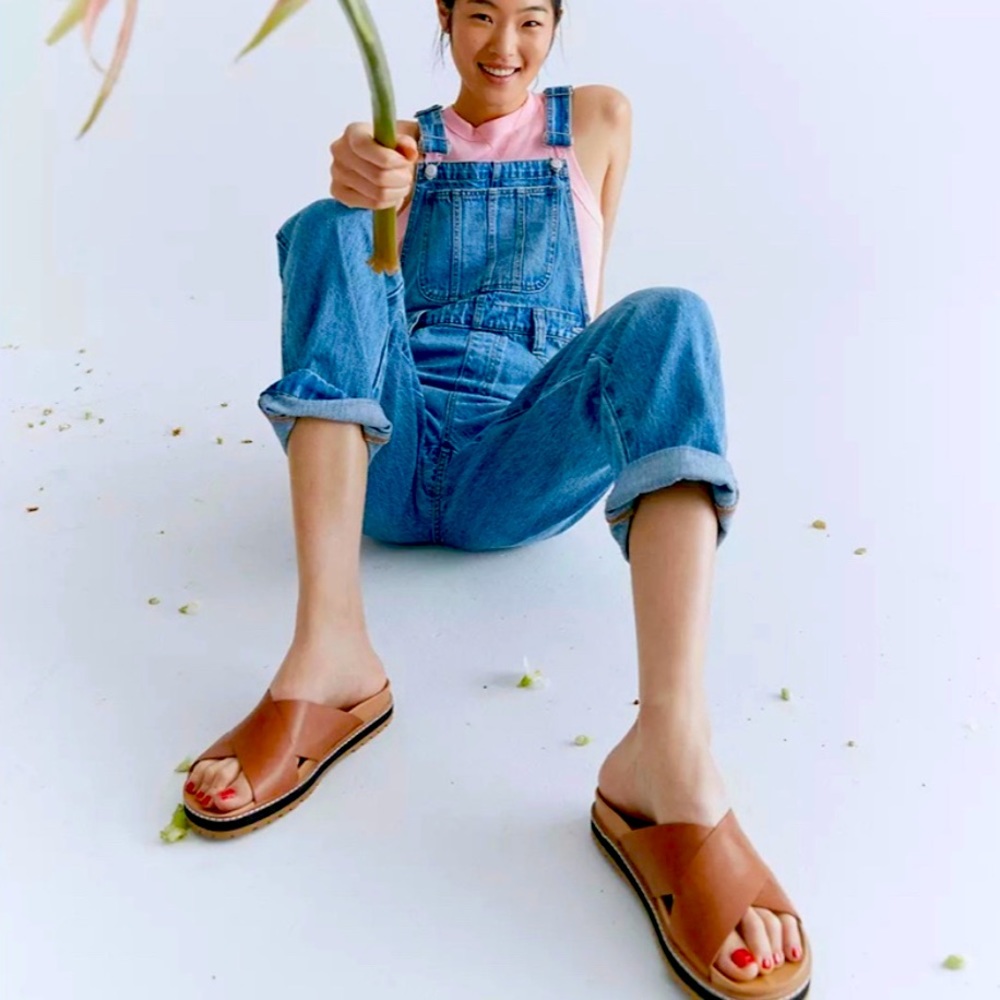 NWT Madewell The Dayna Lugsole Slide sandal in brown leather